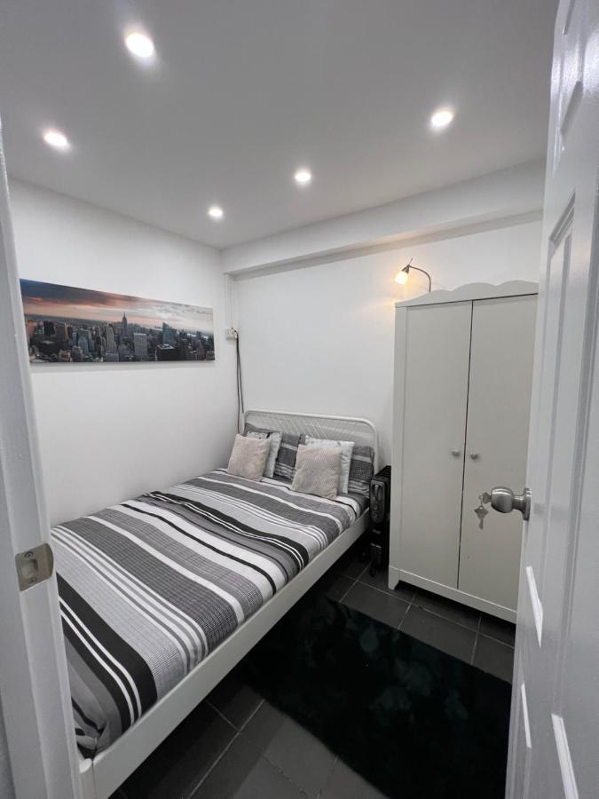Modern Flat In Central Egham By Windsor Castle, Staines-Upon-Thames And Heathrow Airport Luaran gambar